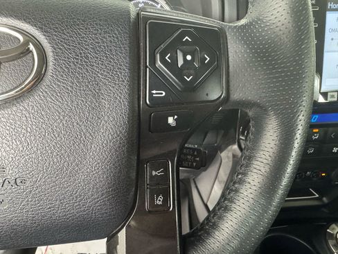 Used 2021 Toyota 4Runner Nightshade image 18