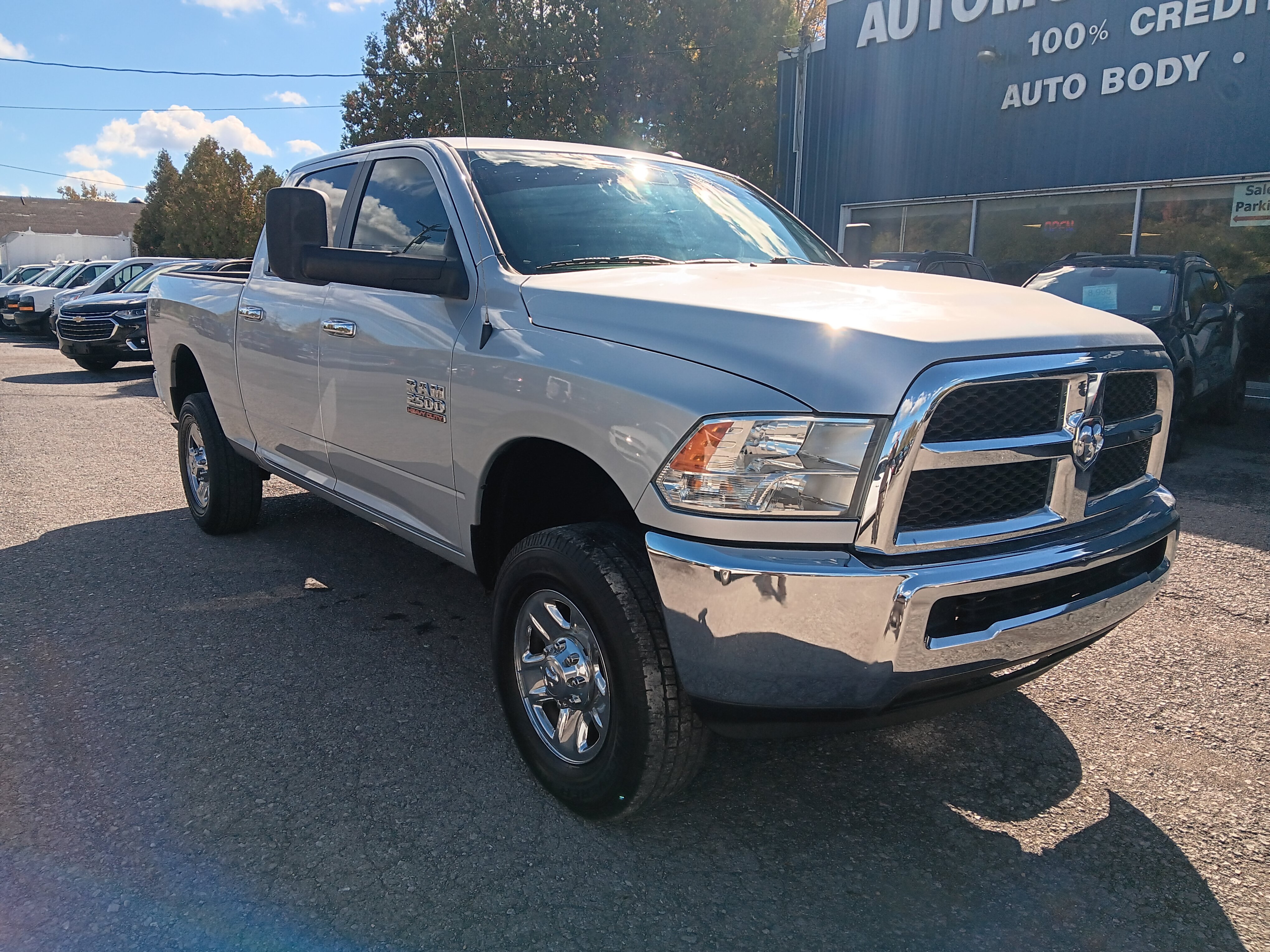 Used 2016 RAM 2500 SLT AWD/4WD image 5