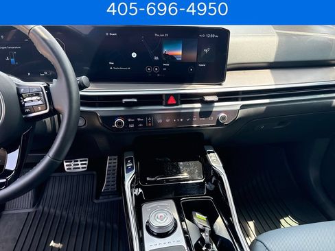 Used 2025 Kia Sorento SX Prestige AWD/4WD image 22