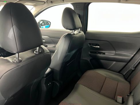 New 2026 Nissan Kicks SR FWD image 19
