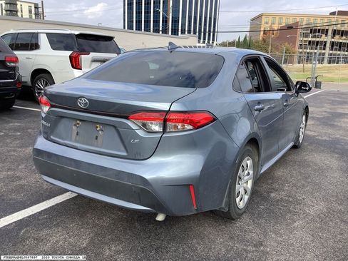 Used 2020 Toyota Corolla LE image 4