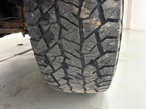 Used 2018 Ford F150 XLT w/ Equipment Group 301A Mid AWD/4WD image 13