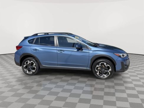 Used 2022 Subaru Crosstrek 2.5i Limited AWD/4WD image 3