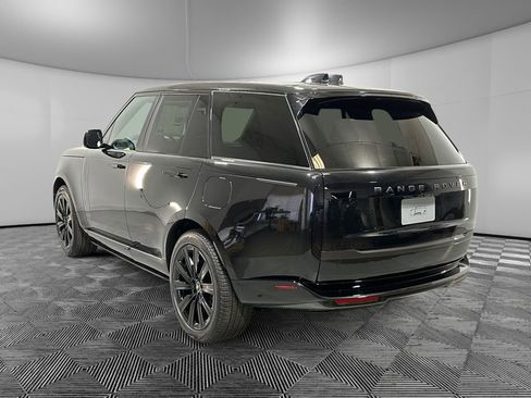 New 2025 Land Rover Range Rover SE AWD/4WD image 3