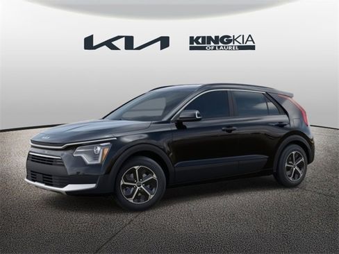 New 2025 Kia Niro EX image 3