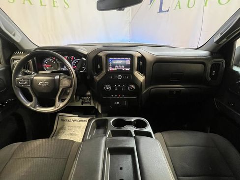 Used 2021 Chevrolet Silverado 1500 Custom Trail Boss AWD/4WD image 13