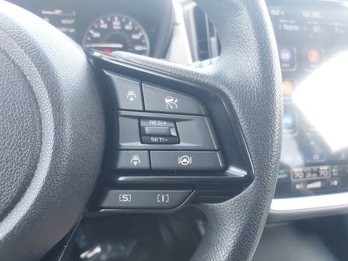 Certified 2025 Subaru Crosstrek 2.5i Premium AWD/4WD image 24