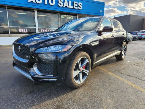 Used 2020 Jaguar F-PACE S image 4