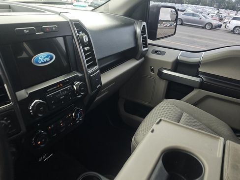 Used 2018 Ford F150 XLT w/ Equipment Group 302A Luxury AWD/4WD image 13