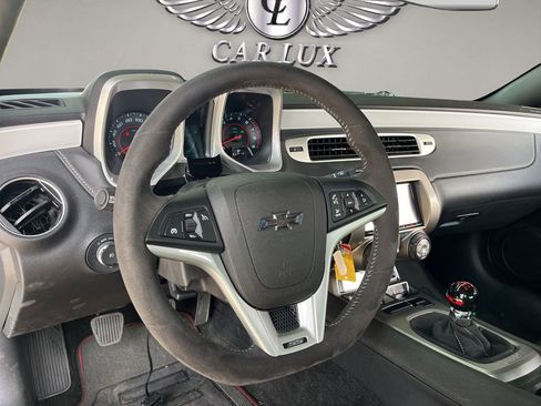 Used 2015 Chevrolet Camaro SS w/ SS Performance Package image 10