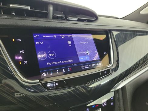 Used 2023 Cadillac XT6 Premium Luxury w/ Technology Package FWD image 27