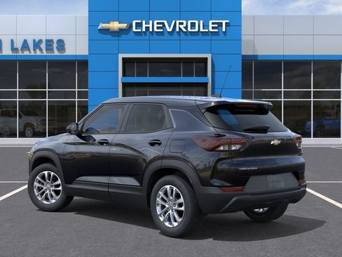 New 2026 Chevrolet TrailBlazer LS FWD image 3