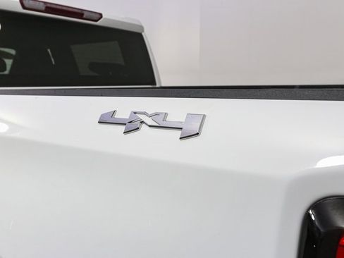 Used 2022 GMC Sierra 1500 Elevation image 8