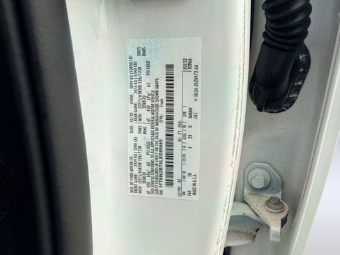 Used 2020 Ford F250 Lariat image 17