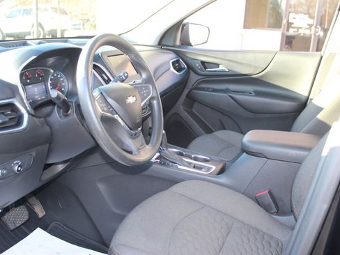 Used 2020 Chevrolet Equinox LT image 13