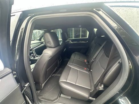 Used 2023 Cadillac XT5 Premium Luxury FWD image 10