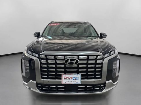 Used 2024 Hyundai Palisade Calligraphy AWD/4WD image 2