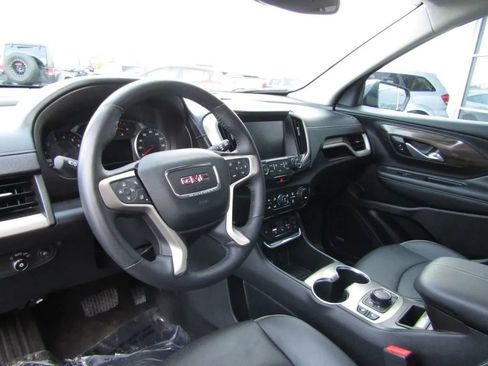 Used 2018 GMC Terrain Denali w/ Comfort Package image 9