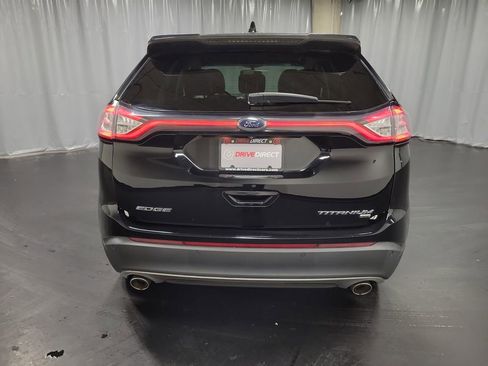 Used 2016 Ford Edge Titanium image 8