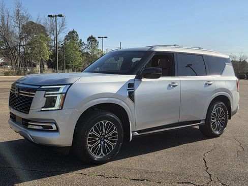 New 2026 Nissan Armada SL image 4