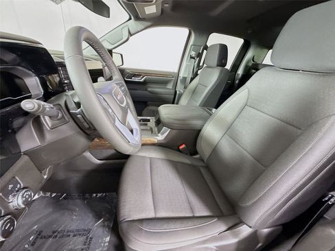 New 2025 GMC Sierra 1500 Elevation w/ Preferred Package image 17