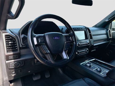 Used 2021 Ford Expedition Max Limited image 10
