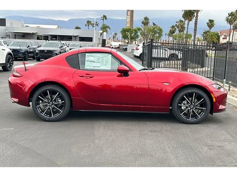 New 2026 MAZDA MX-5 Miata RF Grand Touring w/ Weather Package RWD image 4