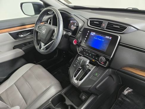 Used 2019 Honda CR-V Touring image 10