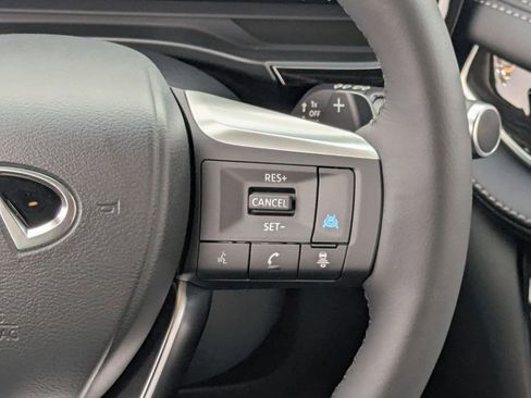 Certified 2026 INFINITI QX60 Luxe w/ Family Package image 27