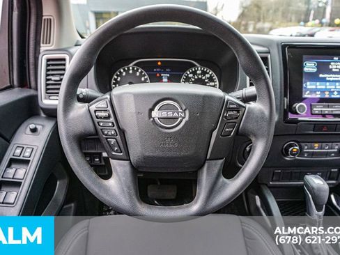Used 2022 Nissan Frontier SV image 27