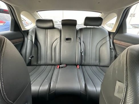 Used 2024 Genesis G80 image 9