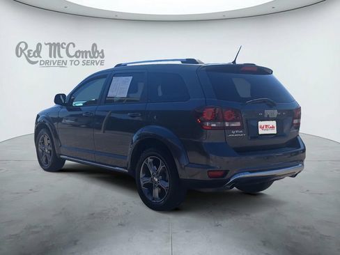 Used 2016 Dodge Journey Crossroad FWD image 3