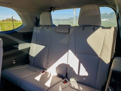 New 2026 Toyota Grand Highlander Limited image 12