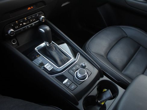 Used 2025 MAZDA CX-5 AWD 2.5 S w/ Preferred Package image 22