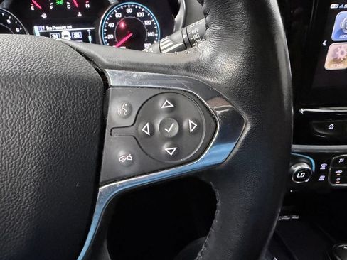 Used 2019 Chevrolet Traverse Premier w/ Driver Confidence II Package FWD image 25