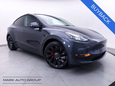 Used 2022 Tesla Model Y Performance AWD/4WD image 1