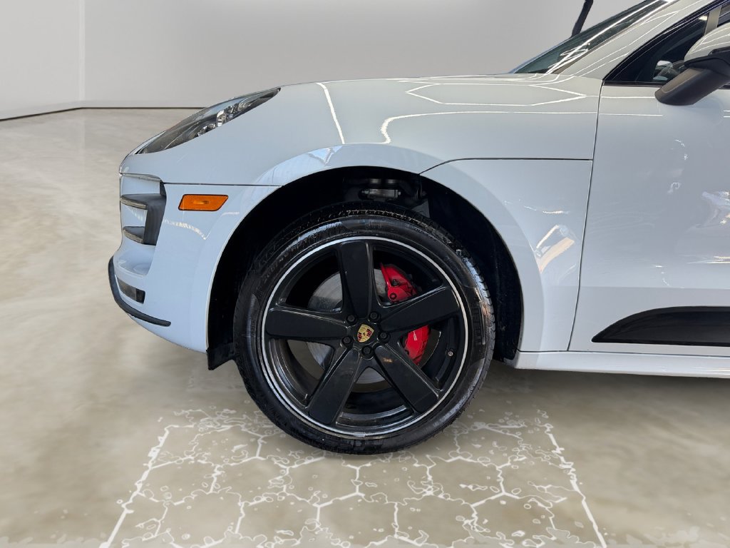 Used 2018 Porsche Macan Turbo w/ Premium Package Plus AWD/4WD image 14
