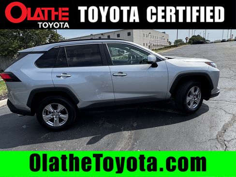 Certified 2025 Toyota RAV4 XLE AWD/4WD image 1