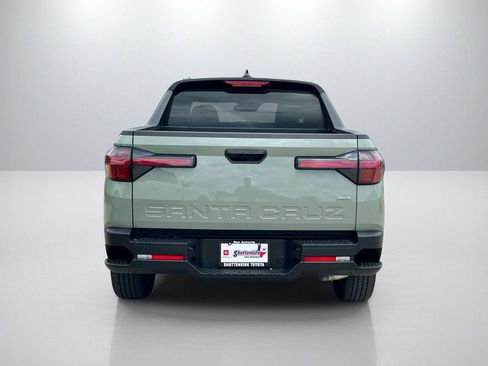 Used 2025 Hyundai Santa Cruz SEL image 6