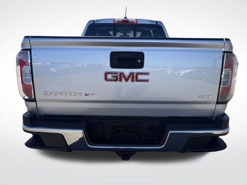 Used 2018 GMC Canyon SLT w/ Trailering Package image 4