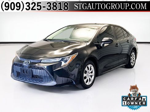 Used 2022 Toyota Corolla LE image 1