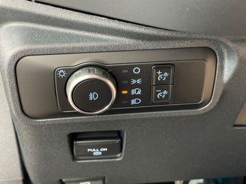 New 2026 Ford Bronco Outer Banks w/ Sasquatch Package AWD/4WD image 11