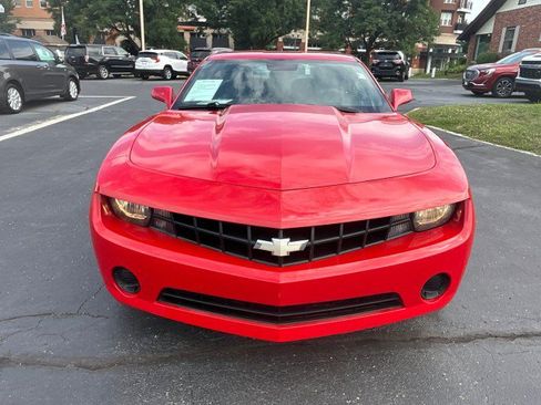 Used 2011 Chevrolet Camaro LS RWD image 2