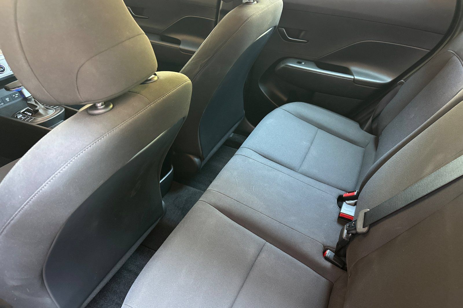 Used 2026 Hyundai Kona SE AWD/4WD image 16