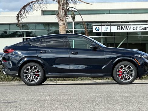 New 2026 BMW X6 xDrive40i w/ Climate Comfort Package image 2