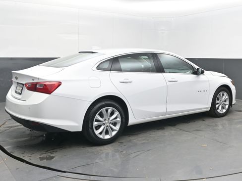 Used 2024 Chevrolet Malibu LT image 9