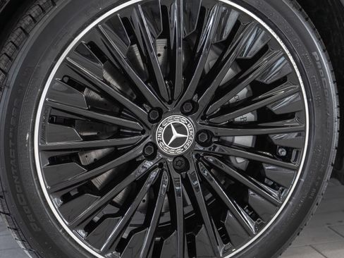 Certified 2025 Mercedes-Benz CLE 300 4MATIC Cabriolet image 27