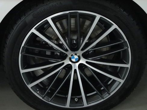 Certified 2023 BMW 540i xDrive w/ Premium Package image 40