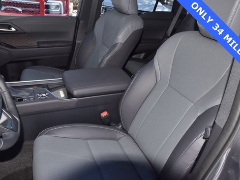 Used 2026 Lexus GX 550 image 33