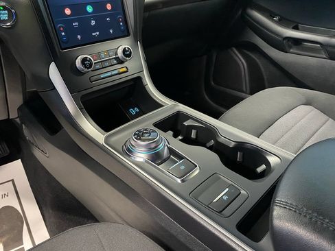 Used 2024 Ford Edge SE AWD/4WD image 28